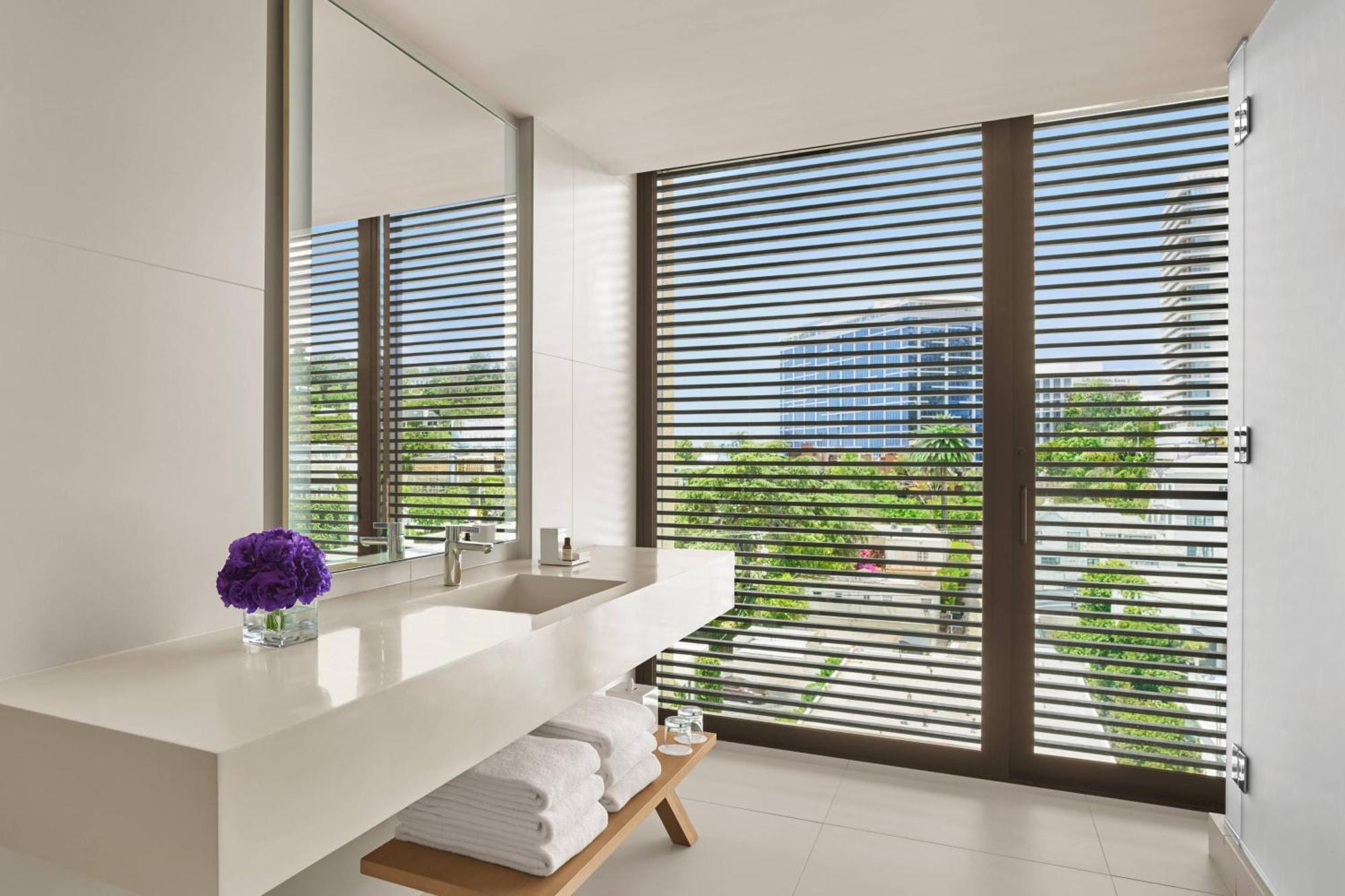 Hotel The West Hollywood Edition 5*